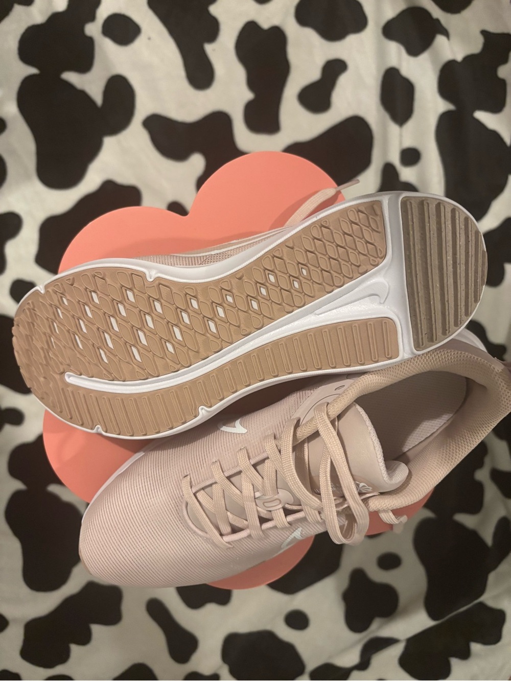 Nike Women’s Blush Pink Low-Top Lace-Up Sneakers - Picture 8 of 16